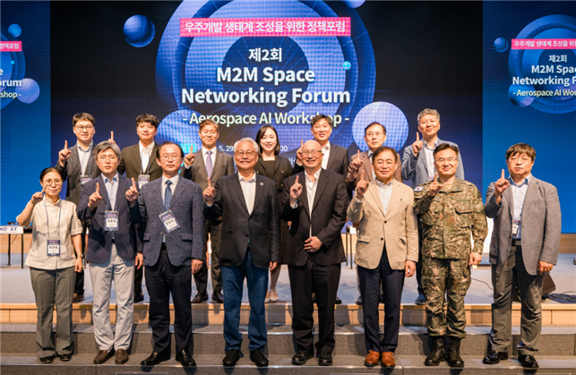  관련사진 1 보기