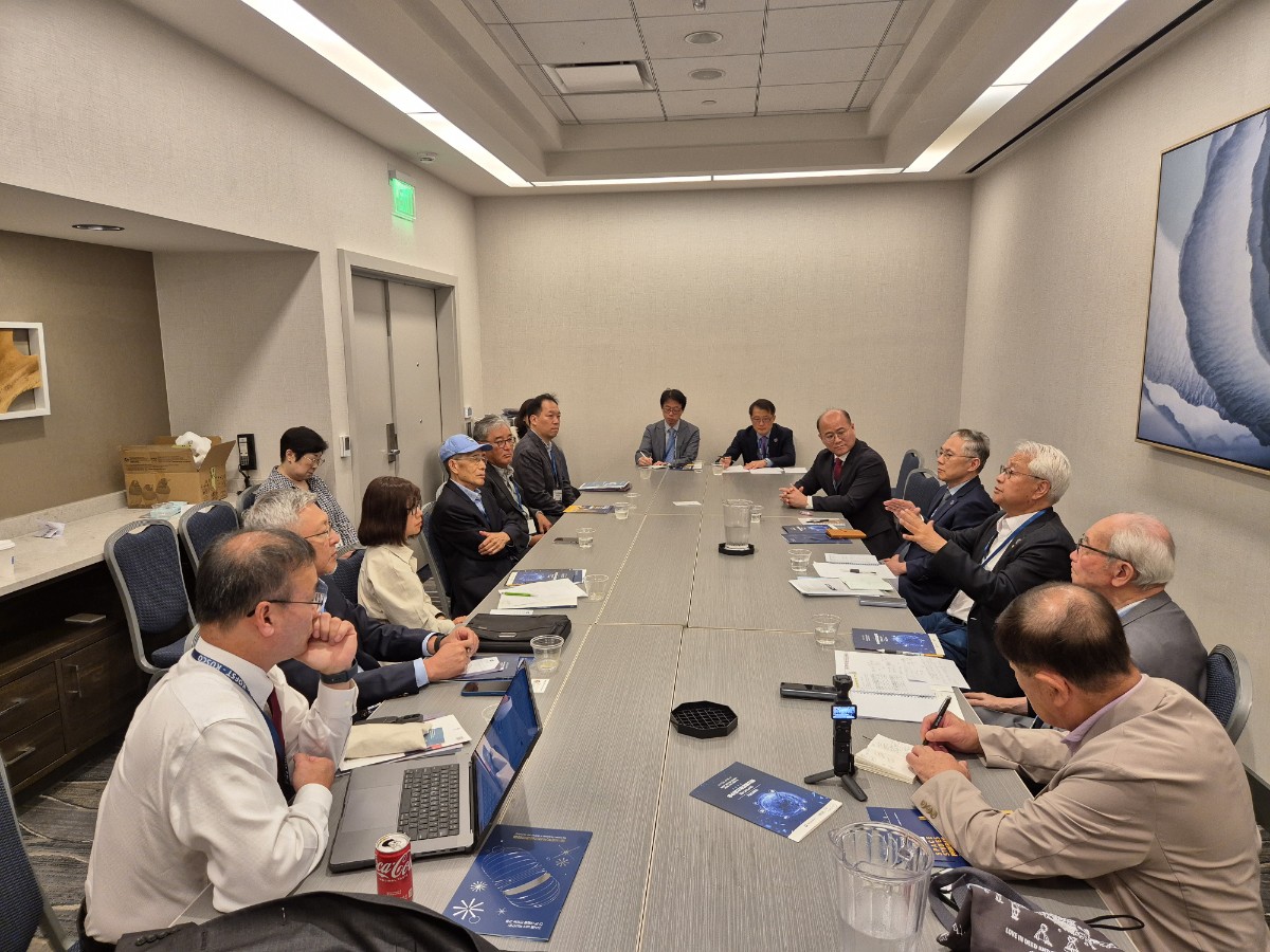  관련사진 1 보기